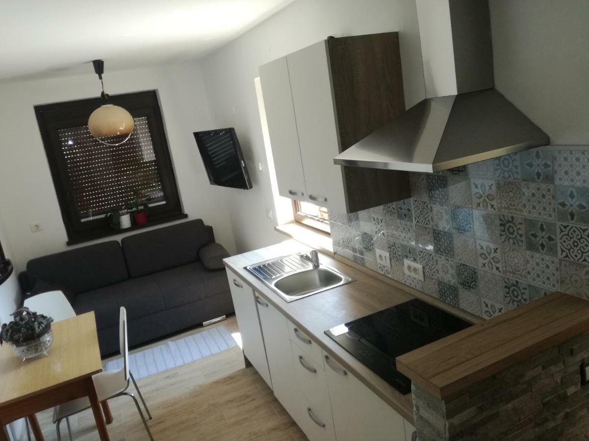 Apartma Irena Volce Eksteriør billede