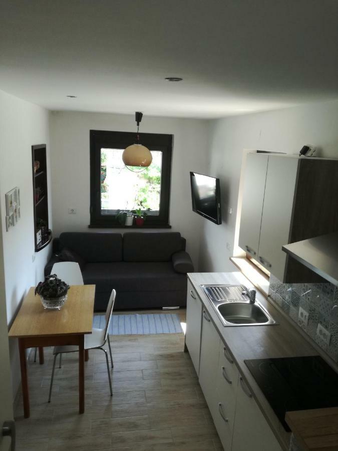 Apartma Irena Volce Eksteriør billede